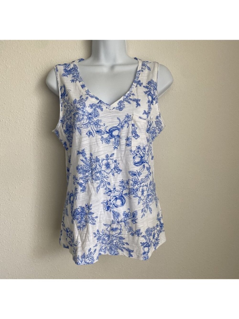 Dept222 Womens Small Tank White w Blue Floral Fruit Orange Blossom